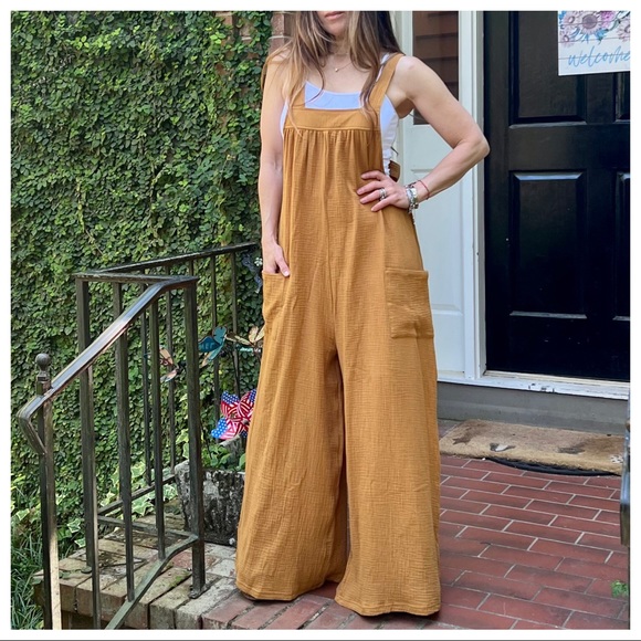 23 Angela Solid Fabulous Wide Leg Jumpsuit - Picture 8 of 9